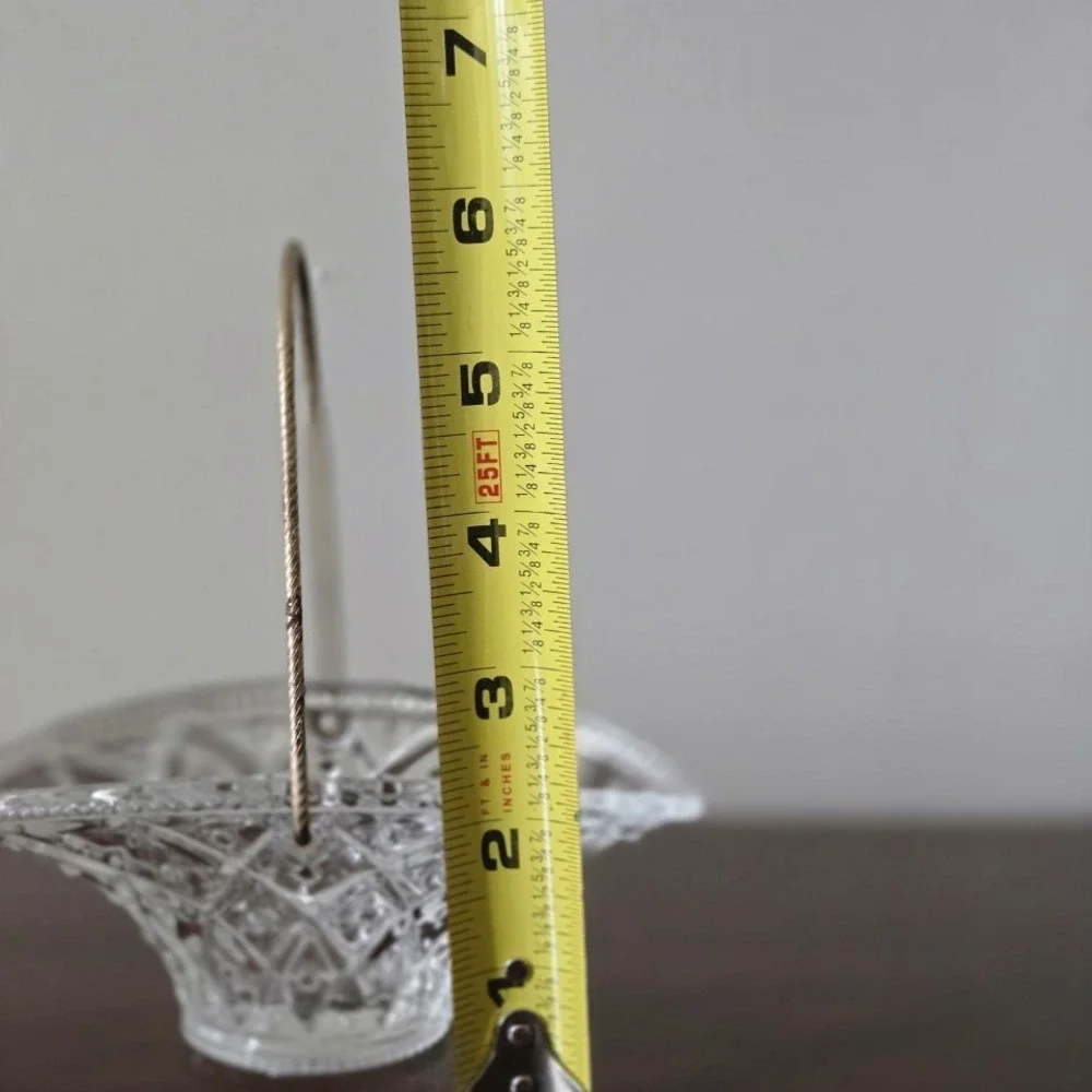 Avon Vintage Crystal Glass Basket Embossed Trinket Votive Home Decor‎